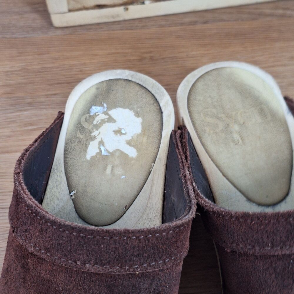 Sven Women's EU 40 Slip-On Suede Clogs Brown Leaf Punch Detail Leather Lined - Picture 12 of 13